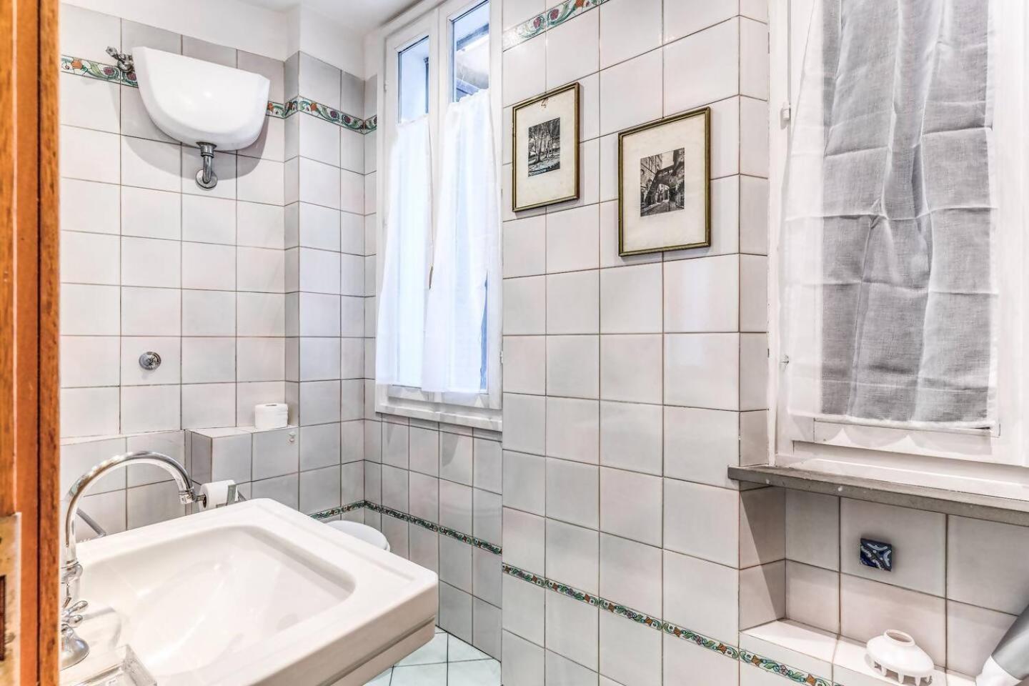 Cozy Flat In Trevi Fountain Apartment Rome Exterior photo